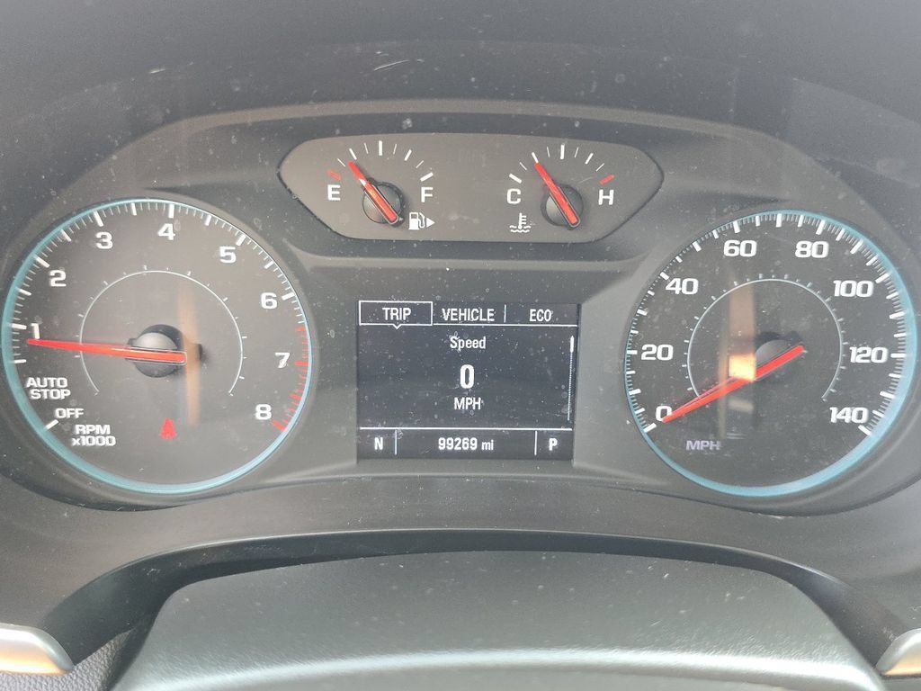 Used 2022 Chevrolet Malibu LT FWD image 28