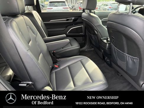 Used 2022 Kia Telluride S FWD image 27