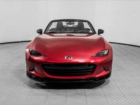 Used 2016 MAZDA MX-5 Miata Club image 12