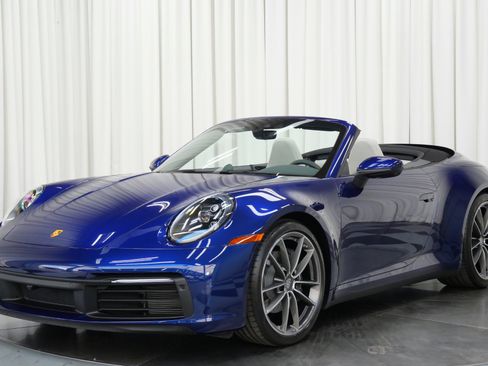 Used 2023 Porsche 911 Carrera image 5