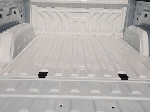 New 2026 Chevrolet Silverado EV LT image 38