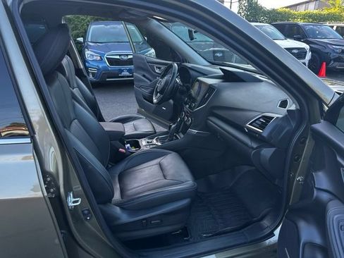 Certified 2024 Subaru Forester Touring AWD/4WD image 36