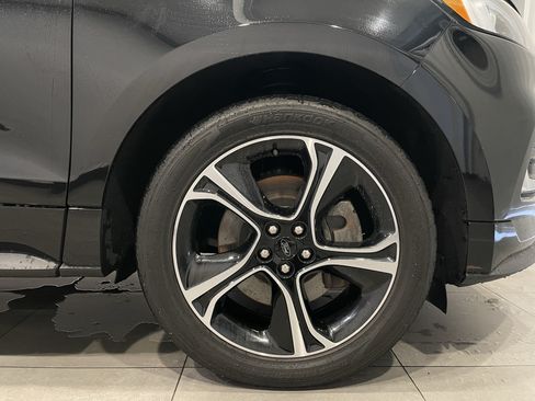 Used 2023 Ford Edge ST AWD/4WD image 10