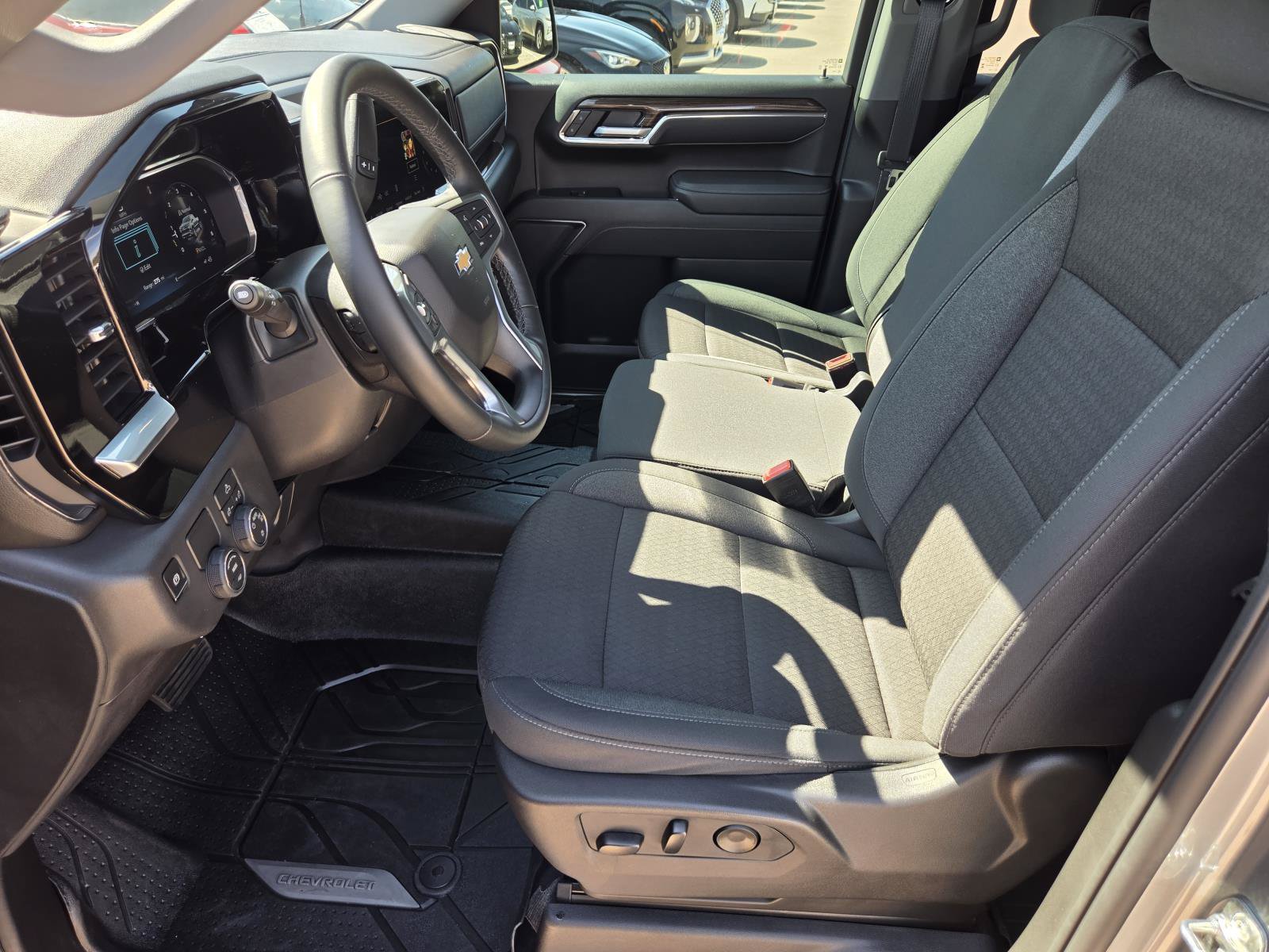 Used 2026 Chevrolet Silverado 1500 LT w/ Protection Package RWD image 19
