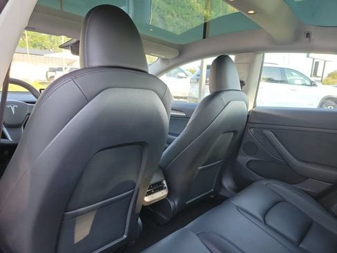 Used 2023 Tesla Model 3 Standard Range RWD image 23