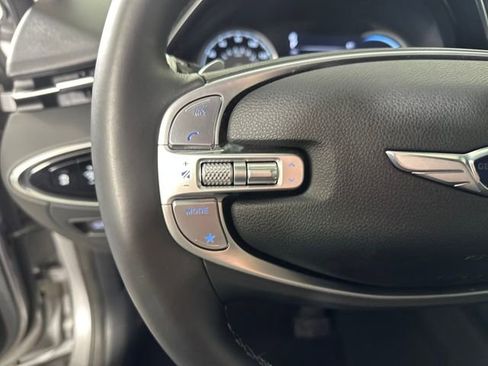 Used 2023 Genesis GV70 2.5T w/ Select Package image 15