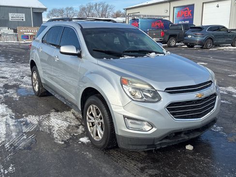 Used 2016 Chevrolet Equinox LT w/ Convenience Package image 3