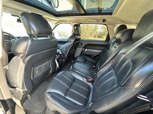 Used 2015 Land Rover Range Rover Sport HSE image 13