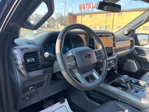 Certified 2025 Ford F150 Lariat w/ Equipment Group 502A High image 7