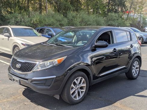 Used 2016 Kia Sportage LX image 5