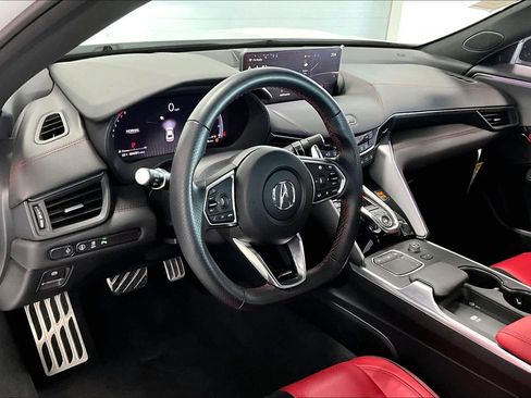 Used 2025 Acura TLX w/A-Spec Package image 2