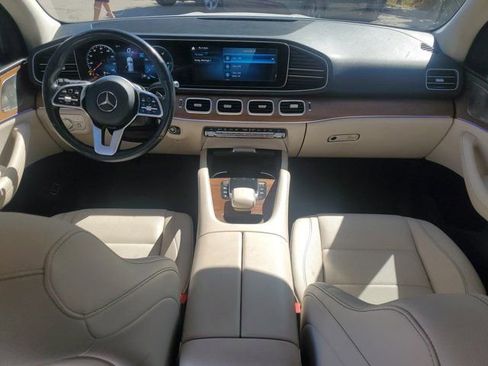 Used 2022 Mercedes-Benz GLE 350 w/ Premium Package image 17