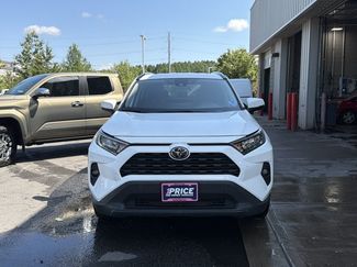Used 2020 Toyota RAV4 XLE w/ All Weather Liner Package AWD/4WD video 2