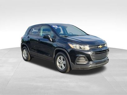 Used 2019 Chevrolet Trax LS w/ Tint and Cruise Package