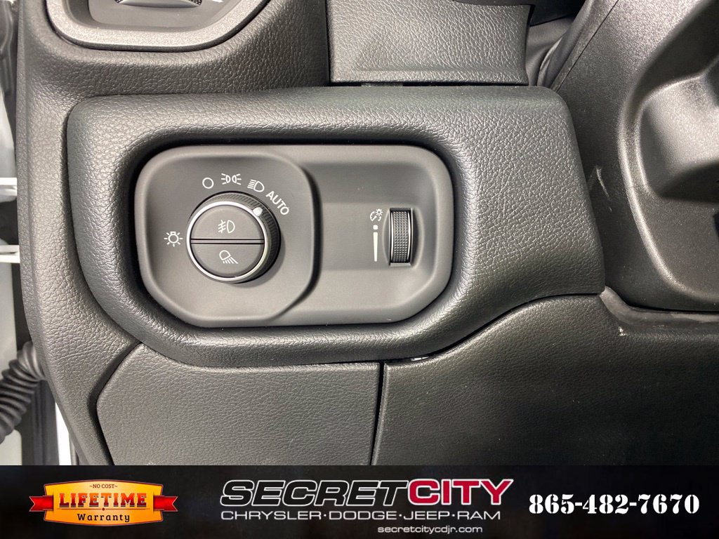 New 2027 RAM 3500 Tradesman AWD/4WD image 14