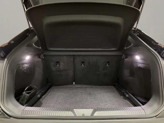 Used 2024 Volkswagen ID.4 Pro AWD/4WD image 74