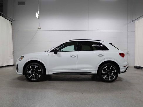 Used 2025 Audi Q3 2.0T Premium Plus w/ Premium Plus Package AWD/4WD image 2