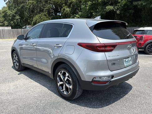 Used 2022 Kia Sportage LX FWD image 3