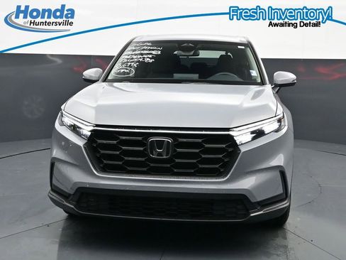 Used 2025 Honda CR-V LX image 3
