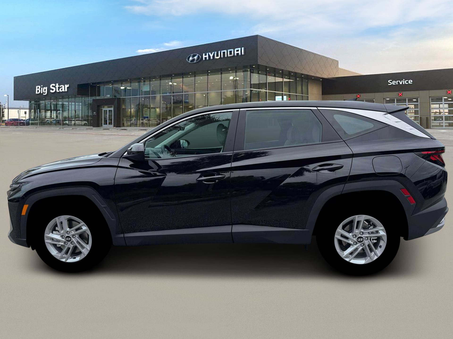 New 2026 Hyundai Tucson SE FWD image 3