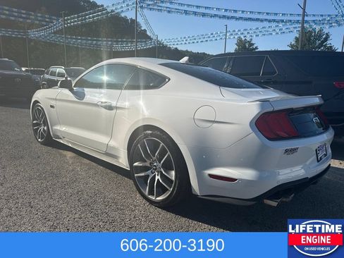 Used 2021 Ford Mustang GT RWD image 11