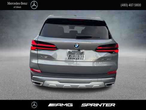 Used 2025 BMW X5 xDrive40i w/ Premium Package image 4