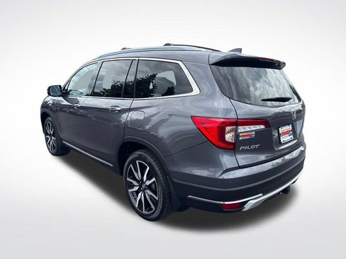 Used 2020 Honda Pilot Touring image 3