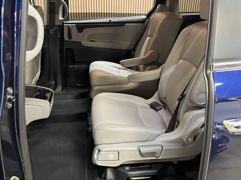 Used 2019 Honda Odyssey EX-L image 32