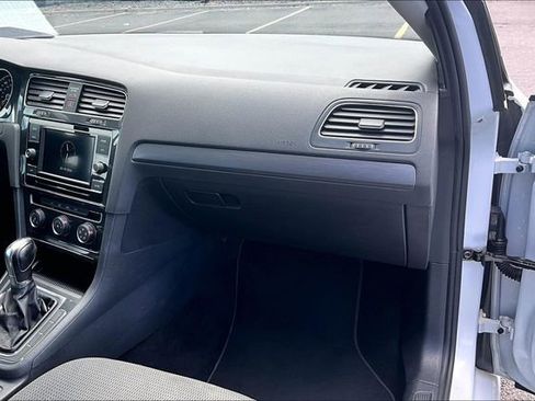 Used 2019 Volkswagen Atlas SEL AWD/4WD image 16