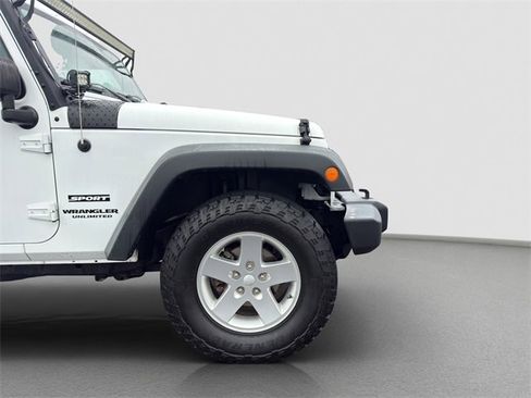 Used 2016 Jeep Wrangler Unlimited Sport w/ Quick Order Package 24S image 19