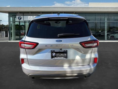 Used 2024 Ford Escape ST-Line image 7