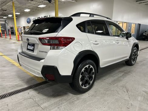Certified 2022 Subaru Crosstrek 2.0i Premium image 8