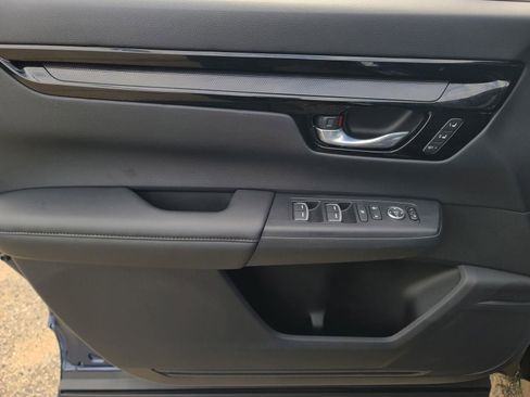 Used 2023 Honda CR-V EX-L image 10