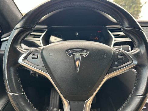 Used 2016 Tesla Model S 85D image 23