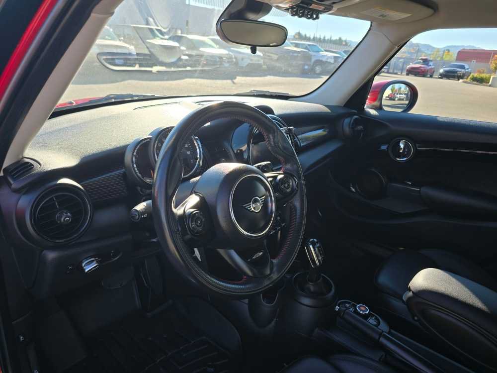 Used 2020 MINI Cooper S w/ Storage Package FWD image 9