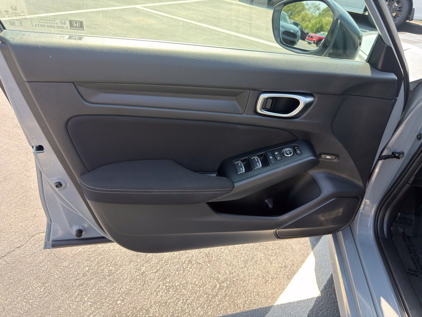 Used 2025 Honda Civic Sport image 11