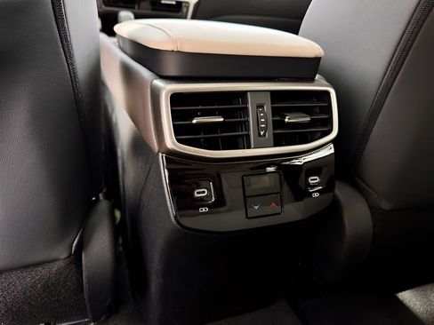 Used 2024 Lexus RX 350 Premium w/ Accessory Package (Z1) AWD/4WD image 20