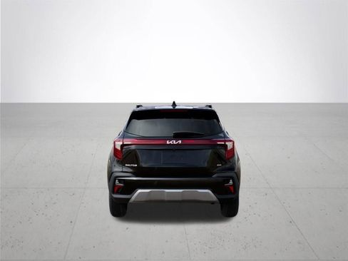 New 2026 Kia Seltos S image 5