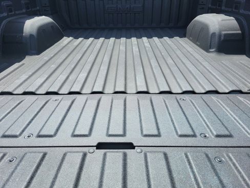 New 2025 GMC Sierra 1500 AT4 w/ AT4 Premium Package image 12