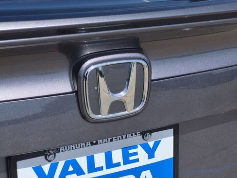 Used 2018 Honda Civic EX image 26