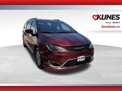 Used 2019 Chrysler Pacifica Touring-L