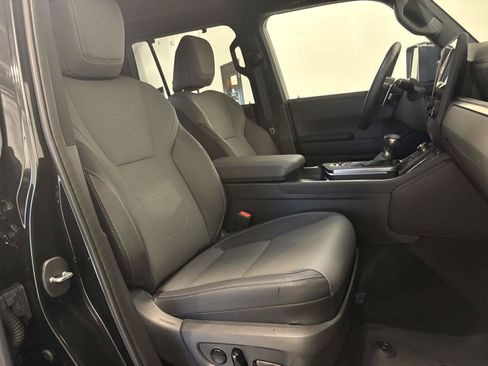 Used 2026 Lexus GX 550 w/ Accessory Package (2T) AWD/4WD image 46