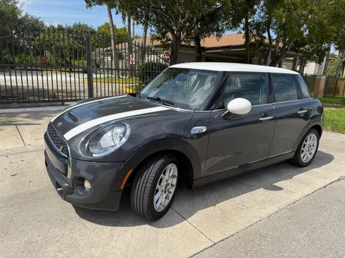 Used 2015 MINI Cooper S FWD image 3