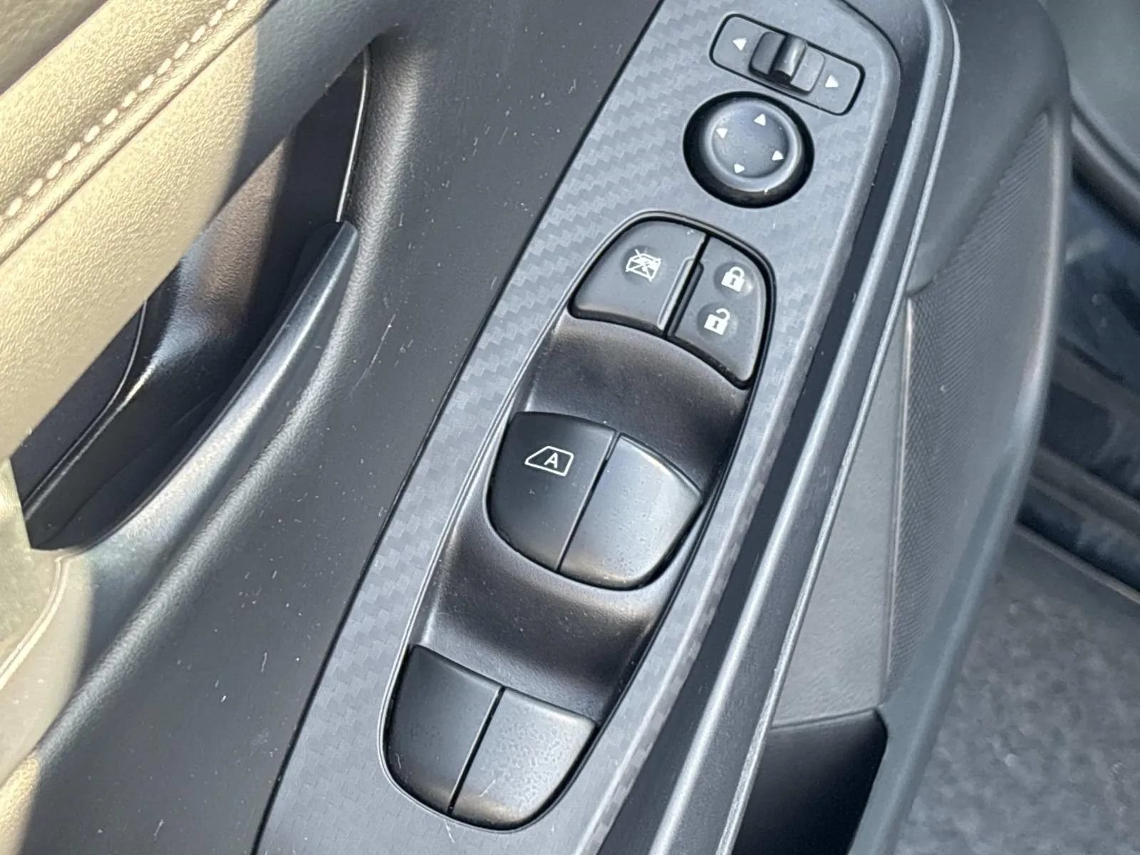 Used 2024 Nissan Sentra S FWD image 23