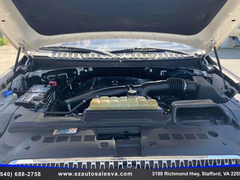 Used 2019 Lincoln Navigator Reserve AWD/4WD image 12