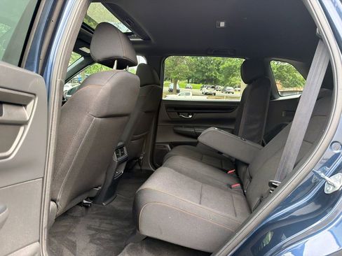 Used 2024 Honda CR-V Sport image 17