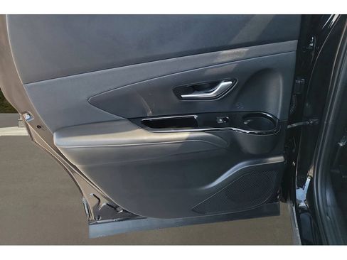 Used 2023 Hyundai Santa Cruz Limited AWD/4WD image 23