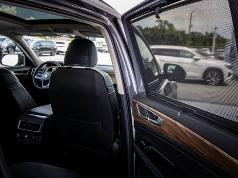 New 2026 Volkswagen Atlas SE FWD image 20
