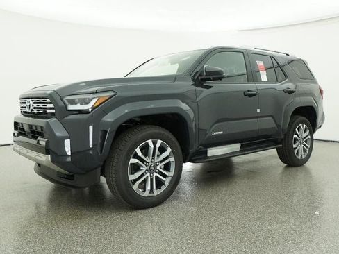New 2025 Toyota 4Runner Limited image 17