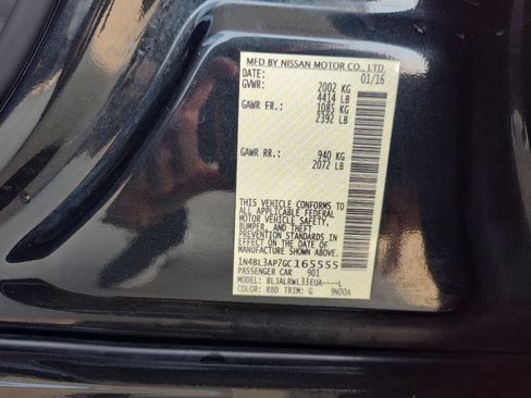Used 2016 Nissan Altima 3.5 SL FWD image 17